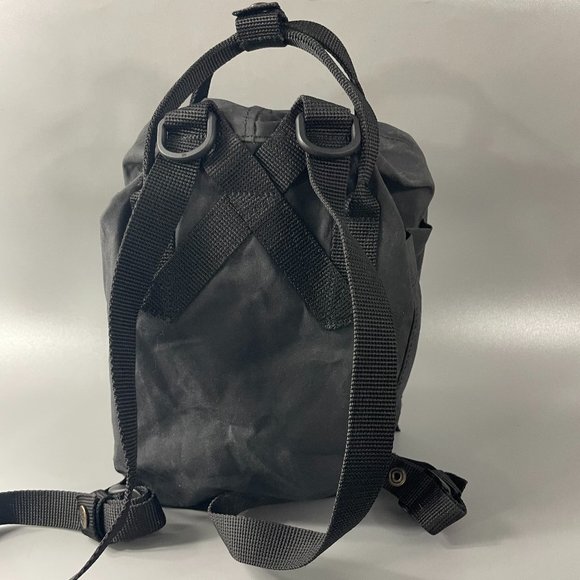 FJALLRAVEN Kanken Mini Backpack- Black main image 6